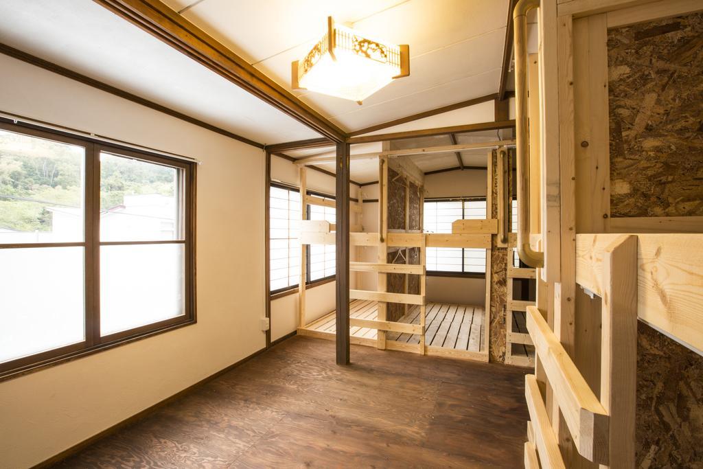 Guest House Sato Shoten Toyoura Exterior photo